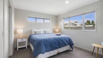 3 bedrooms, iron/ironing board, travel crib, WiFi