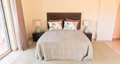 Exceptional Villa With Swimming Pool Close to Beach & Golf. Ideal for Families