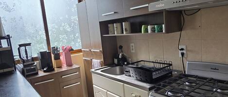 Microonde, forno, piano cottura