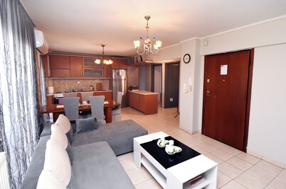 Epanomi apartments