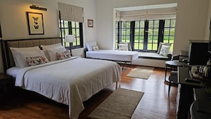 Habitación familiar, vistas al jardín | Wifi gratis