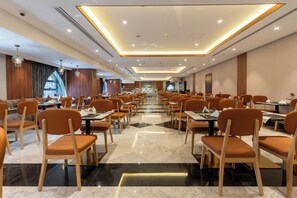 Restaurant - Lumian Hotel (Madinah)