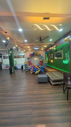 Banquet hall