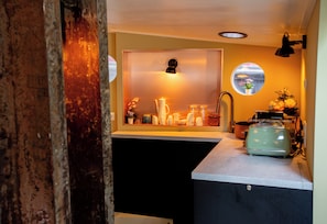 Interior - Luxurious wellness houseboat - Sailors Suite (Amsterdam)