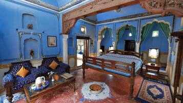 Traditional Suite, Courtyard View | Desk, laptop workspace, soundproofing, free WiFi