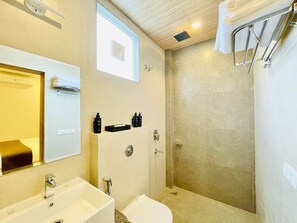 Standard Double Room, Garden View | Desk, laptop workspace, free WiFi