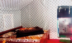 Comfort Tent, Mountain View | In-room safe, desk, free WiFi
