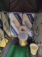 Tienda Confort, vistas a la montaña | Baño | Ducha, toallas, jabón y papel higiénico