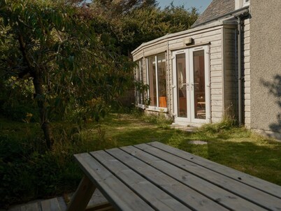 Tigh Na Bruthaich by Interhome