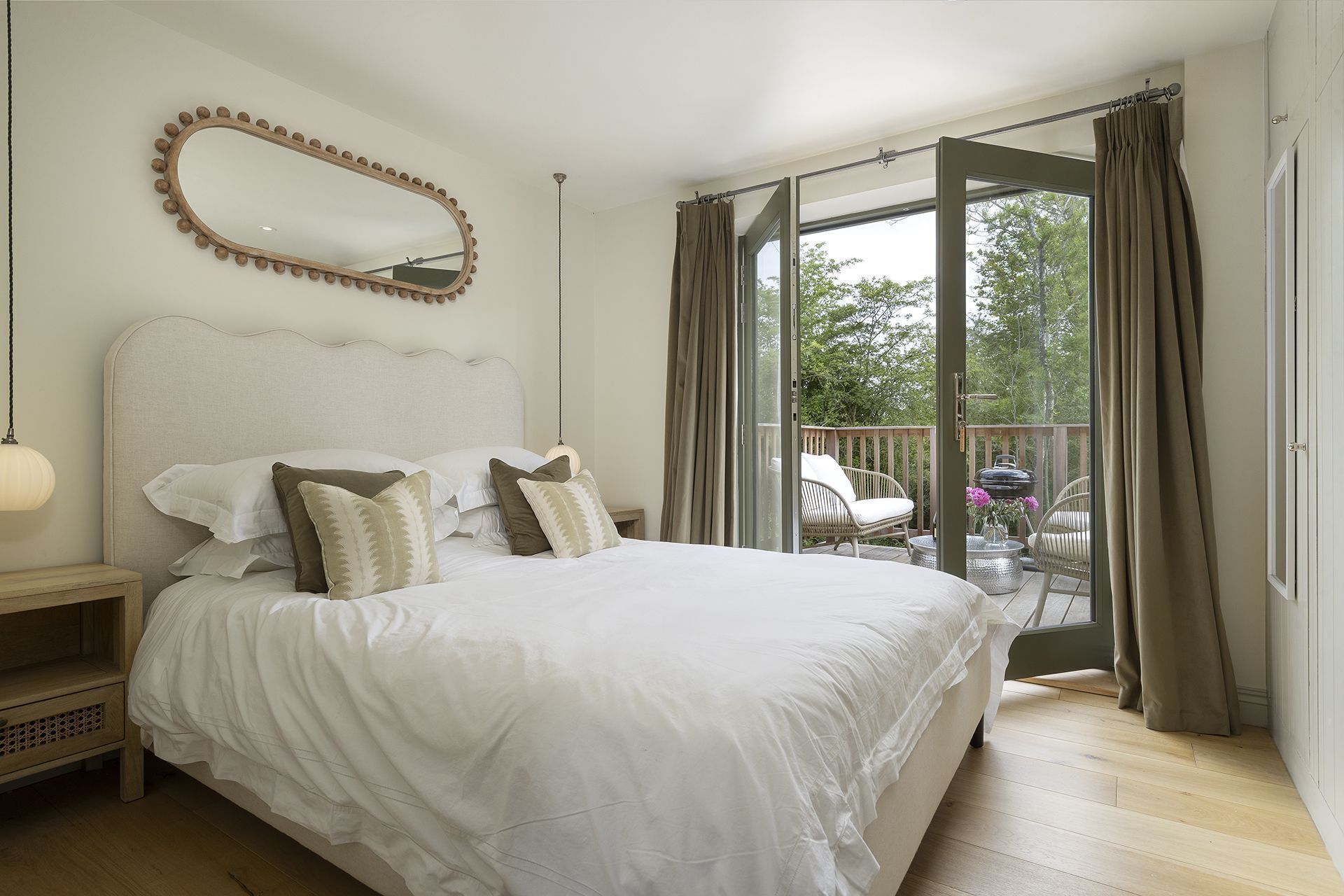 1 habitación, escritorio, wifi y ropa de cama 