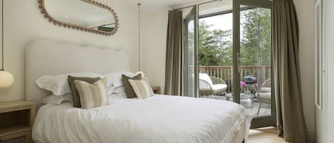 1 habitación, escritorio, wifi y ropa de cama