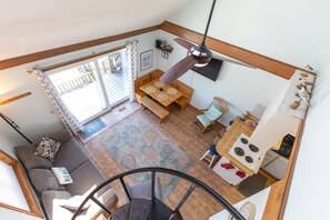 Smart TV - Ocean/Sound Views, Beach Access—Villa On The Blue (North Topsail Beach)