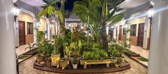 Hola Hostel Puerto Princesa