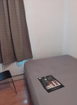 3 Schlafzimmer, Bügeleisen/Bügelbrett, WLAN, Bettwäsche