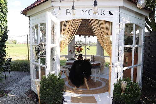 Beautifully Styled Studio Apartment