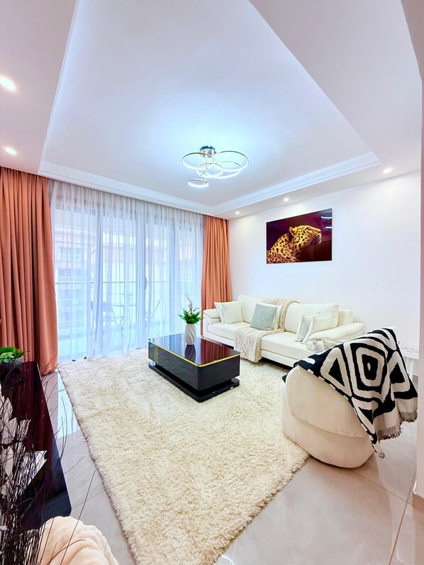 TV, fireplace - Luxury 3BR Apartment at 108 Riverside Drive Nairobi (Nairobi)