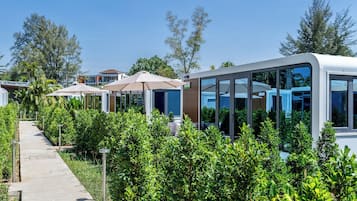 Premier Cabin, Kitchenette, Garden Area | In-room safe, free WiFi