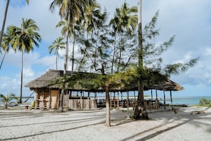 Restaurant - Kanga Beach Paradise (Mafia Island)