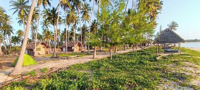 Kanga Beach Paradise