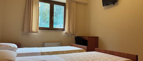 Double Room | Free WiFi