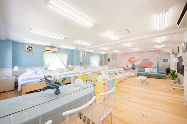 1 bedroom, iron/ironing board, Internet, bed sheets