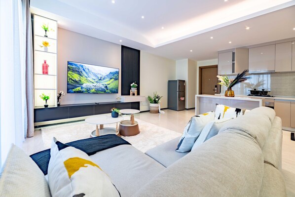 Télévision, cheminée