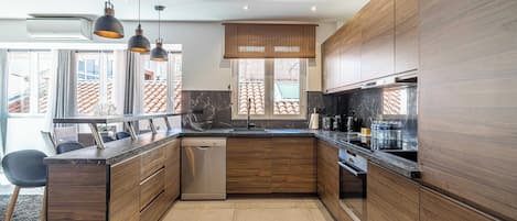 Apartment | Private kitchen