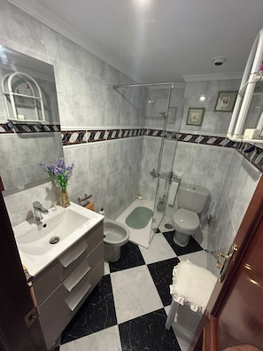 Shower, soap