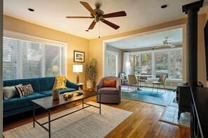 Älytelevisio, kirjoja