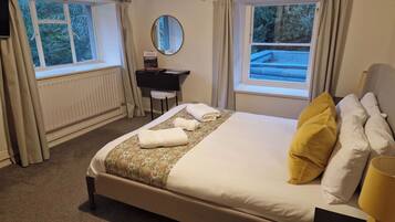 House, Pets Allowed, Garden View | Iron/ironing board, free WiFi, bed sheets