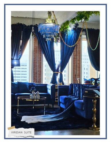 Viridian Suite - 1b 1b distinct vibes modern King suite. A+ Amenities. Free park