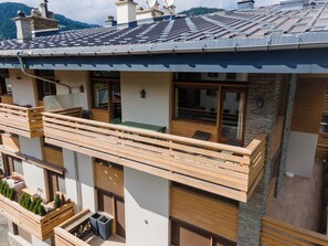 Apartment | Property grounds