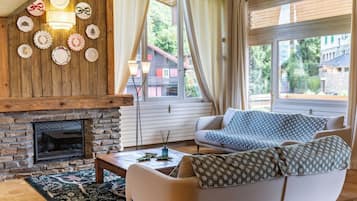 Apartment | Living area