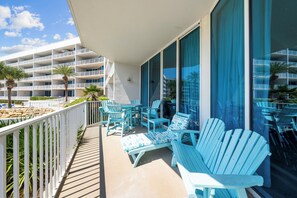 Signature Condo, 4 Bedrooms, Balcony, Bay View | Balcony