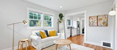 تلفزيون، مكتب