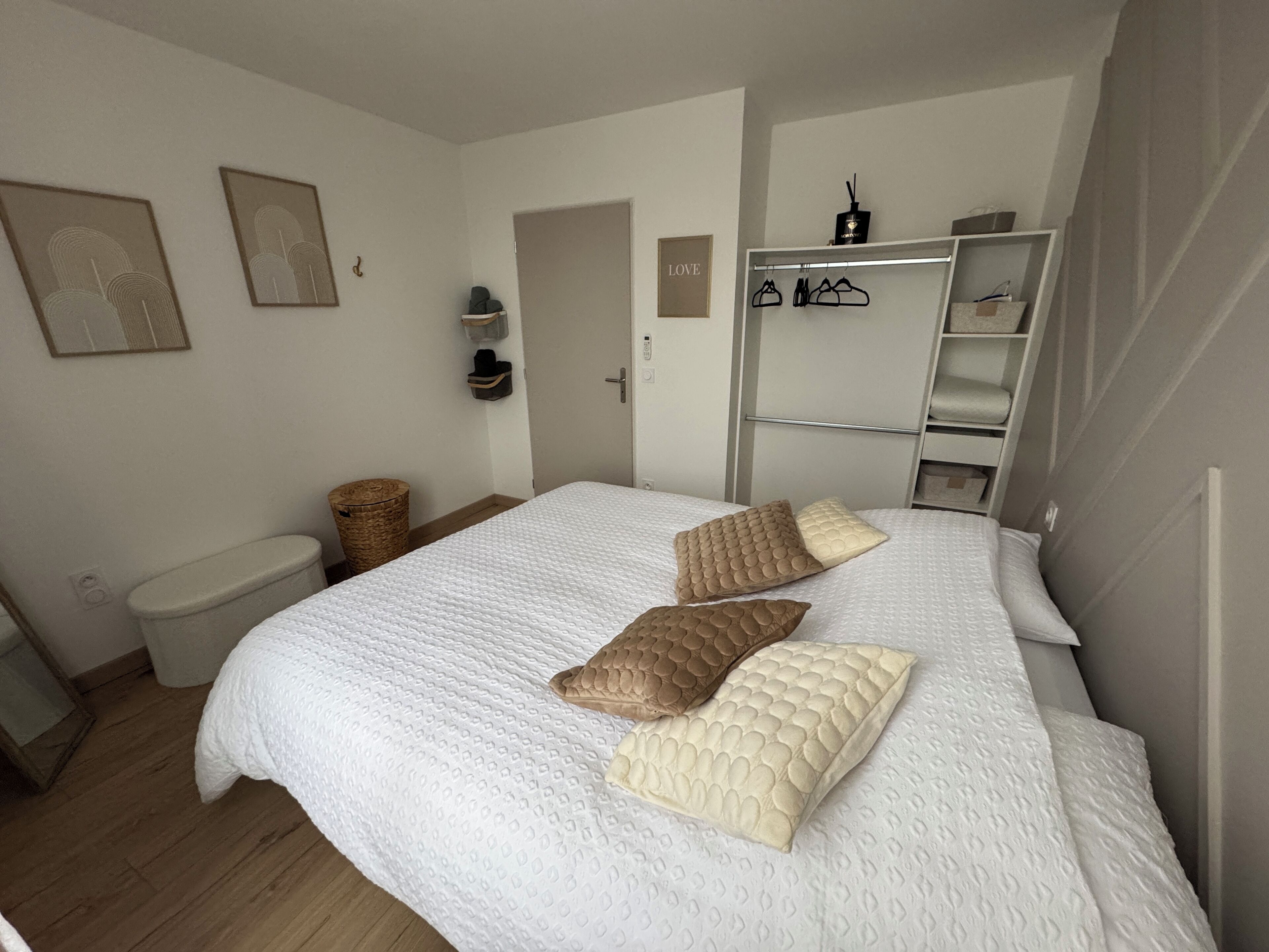 2 Schlafzimmer, Bügeleisen/Bügelbrett, Reisekinderbett, kostenloses WLAN