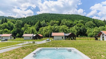 Villa, sul cortile | Terrazza/patio