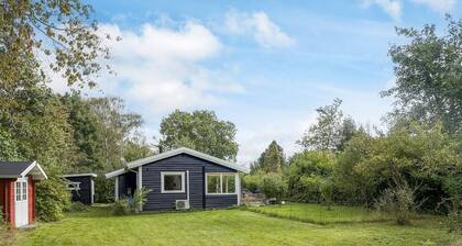 5 Person Holiday Home in Eskebjerg