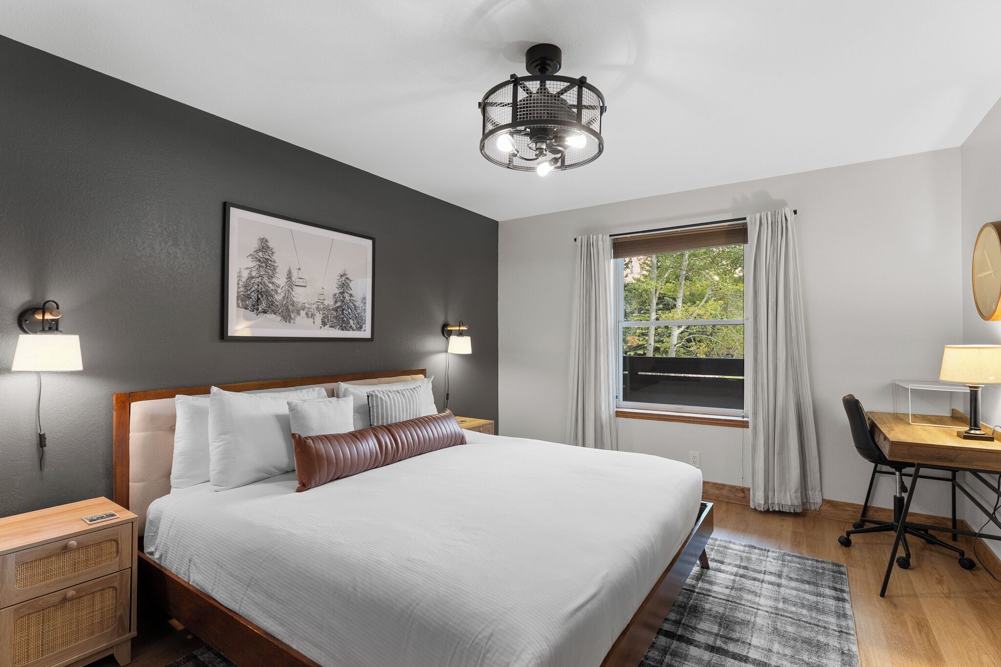 2 quartos, Wi-Fi de cortesia, roupa de cama