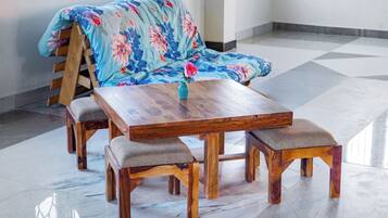 共用宿舍 | 書桌、手提電腦工作空間、免費 Wi-Fi