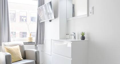 Günstiges Zimmer in Tilburg mit TV – in der Nähe von Efteling, Poppodium 013 und Safaripark.