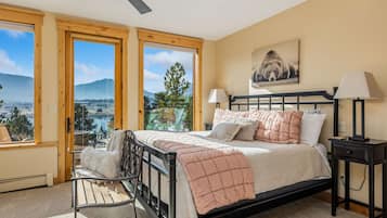 3 habitaciones, tabla de planchar con plancha, cuna de viaje y wifi