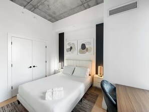 1 bedroom, WiFi, bed sheets