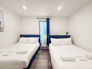 WiFi, bed sheets