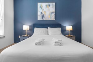 1 chambre, fer et planche à repasser, Wi-Fi, literie fournie