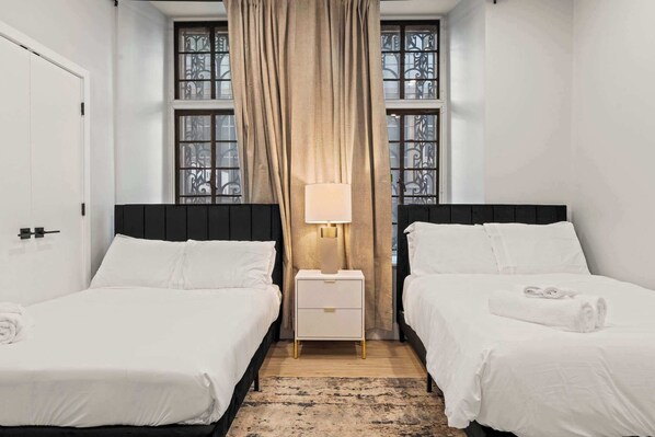 4 bedrooms, WiFi, bed sheets