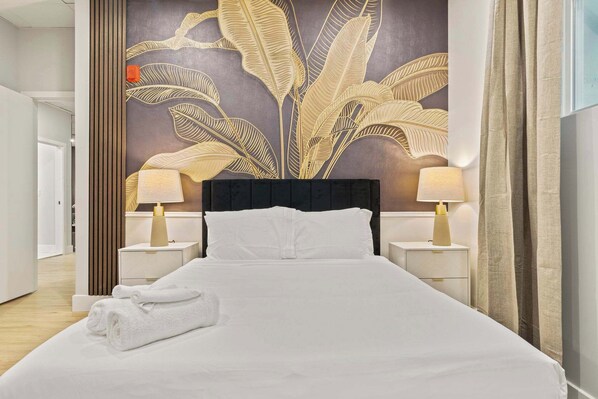 3 bedrooms, bed sheets