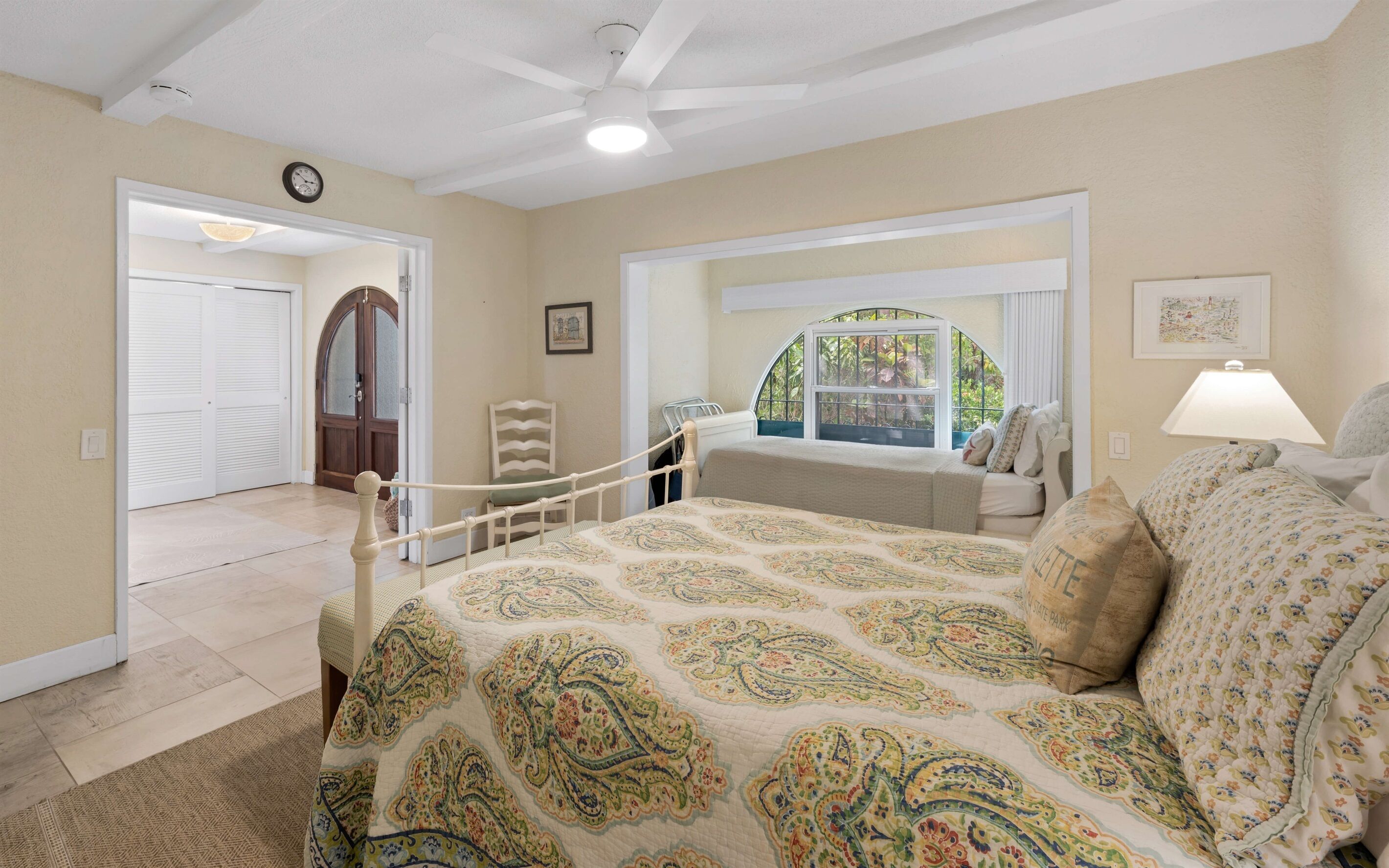2 bedrooms, iron/ironing board, travel cot, free WiFi