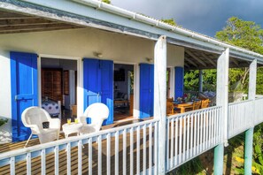 Outdoor dining - NEW LISTING: Spacious 1 Bedroom Villa, Magnificent Views, 5 Mins To Beaches (Cane Garden Bay)