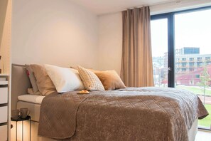 2 chambres, bureau, Wi-Fi, draps fournis